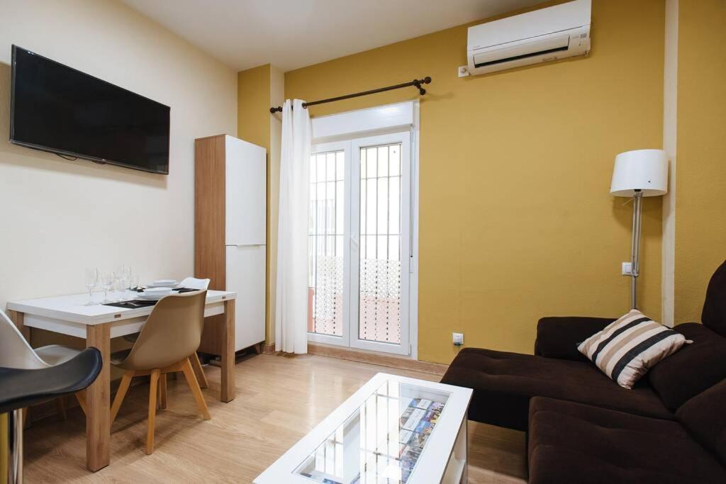 Cozy And Well Located Apartment In The Center Of Sewilla Zewnętrze zdjęcie